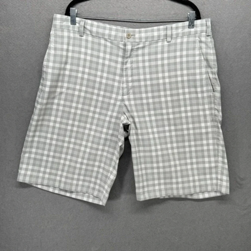 Nike Golf Mens Shorts Size 38 Gray White UV Chino Core Performance Gingham Plaid